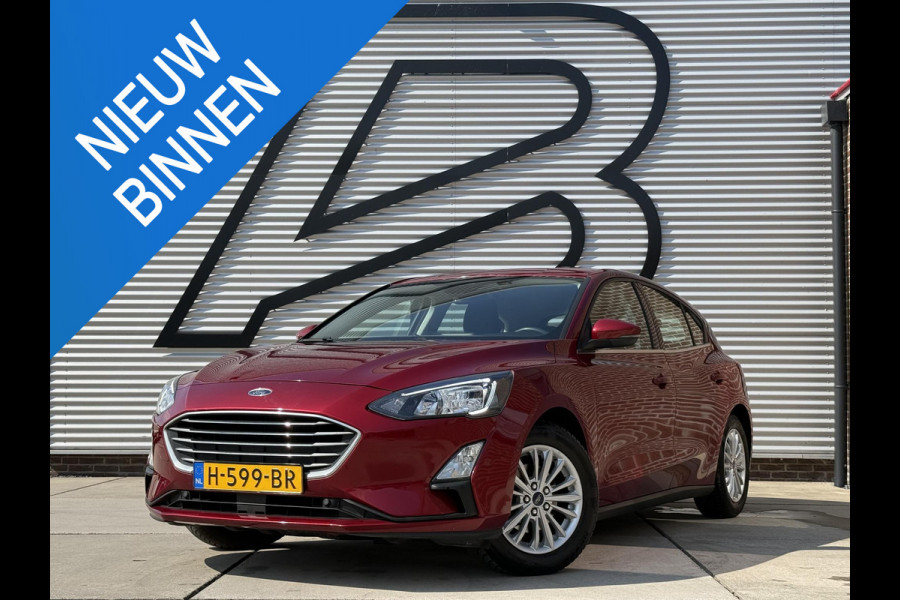 Ford Focus 1.0 EcoBoost Titanium Business 2e Eigenaar|Navi|B&O|Adap Cruise|Stoel+Stuurverw|Clima|Carplay|Camera|Elek Ramen|PDC V+A|Trekhaak|N.A.P|APK tot 03-2028
