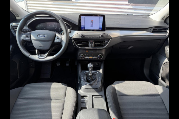 Ford Focus 1.0 EcoBoost Titanium Business 2e Eigenaar|Navi|B&O|Adap Cruise|Stoel+Stuurverw|Clima|Carplay|Camera|Elek Ramen|PDC V+A|Trekhaak|N.A.P|APK tot 03-2028