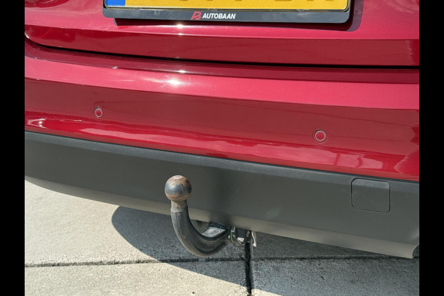 Ford Focus 1.0 EcoBoost Titanium Business 2e Eigenaar|Navi|B&O|Adap Cruise|Stoel+Stuurverw|Clima|Carplay|Camera|Elek Ramen|PDC V+A|Trekhaak|N.A.P|APK tot 03-2028