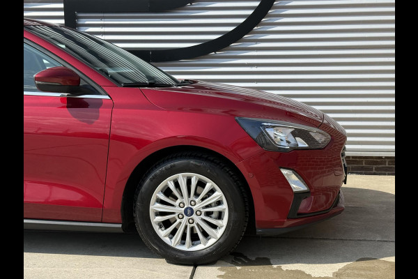 Ford Focus 1.0 EcoBoost Titanium Business 2e Eigenaar|Navi|B&O|Adap Cruise|Stoel+Stuurverw|Clima|Carplay|Camera|Elek Ramen|PDC V+A|Trekhaak|N.A.P|APK tot 03-2028