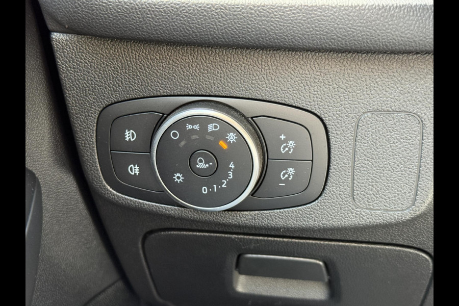 Ford Focus 1.0 EcoBoost Titanium Business 2e Eigenaar|Navi|B&O|Adap Cruise|Stoel+Stuurverw|Clima|Carplay|Camera|Elek Ramen|PDC V+A|Trekhaak|N.A.P|APK tot 03-2028