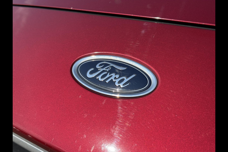 Ford Focus 1.0 EcoBoost Titanium Business 2e Eigenaar|Navi|B&O|Adap Cruise|Stoel+Stuurverw|Clima|Carplay|Camera|Elek Ramen|PDC V+A|Trekhaak|N.A.P|APK tot 03-2028