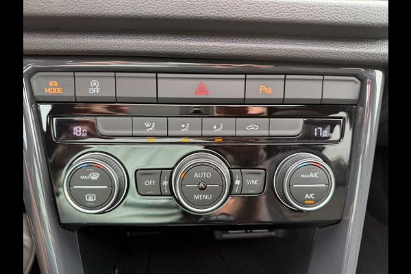 Volkswagen T-Roc 1.5 TSI Sport Business R, panoramadak, trekhaak, 1 e eigenaar, NL auto met nap