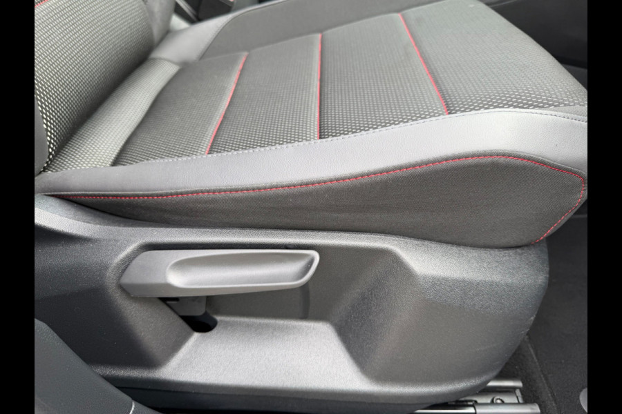 Volkswagen T-Roc 1.5 TSI Sport Business R, panoramadak, trekhaak, 1 e eigenaar, NL auto met nap