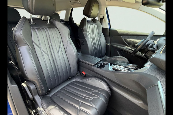 Peugeot 3008 1.2 PureTech AUTOMAAT Allure, achteruitrijcamera, luxe uitvoering, navigatie, cruise controle