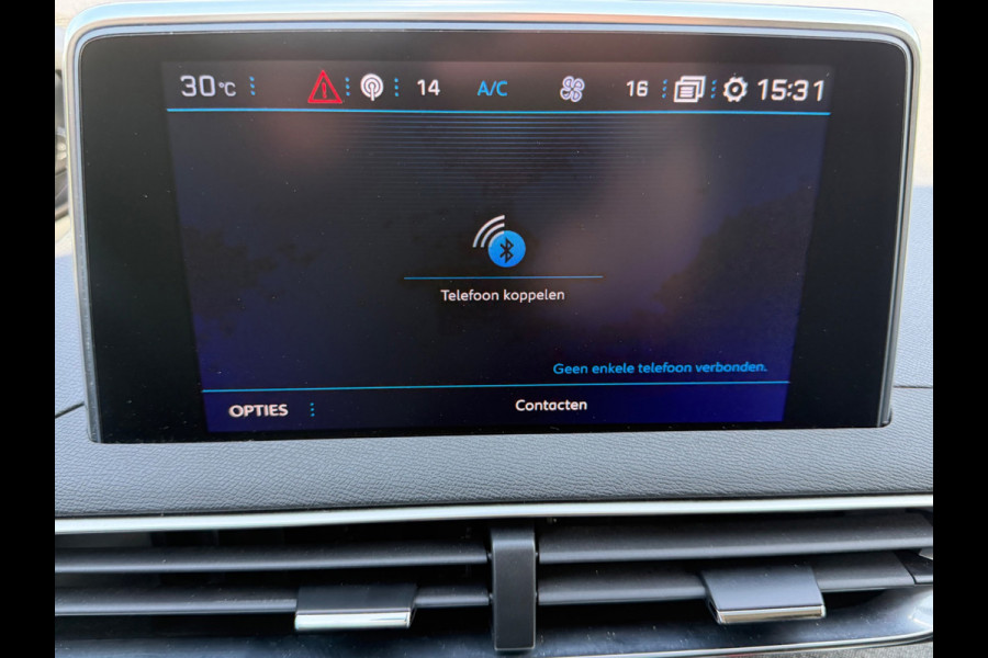 Peugeot 3008 1.2 PureTech AUTOMAAT Allure, achteruitrijcamera, luxe uitvoering, navigatie, cruise controle