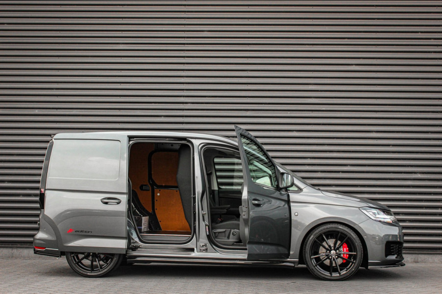Volkswagen Caddy Cargo 2.0 TDI JB- EDITION / MAXTRON / SIDE- BARS / VERLAGING / ELEK- PAKKET / PDC / CAMERA / BLACK OPS / FULL