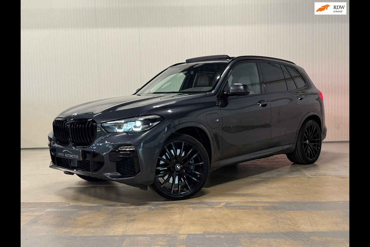 BMW X5 XDrive45e High Executive | M-SPORT | PANO | LUCHTVERING | 360 CAMERA