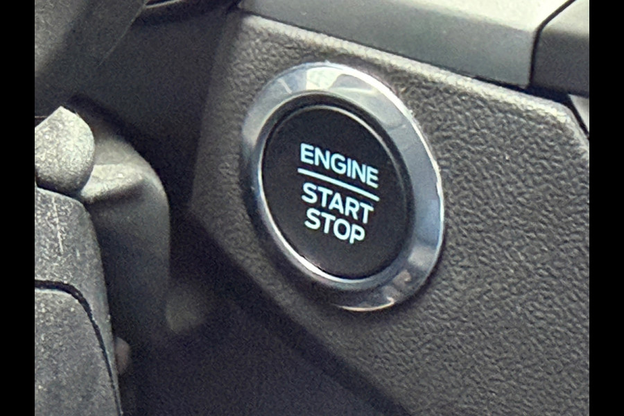 Ford FOCUS Wagon 1.0 EcoBoost AUTOMAAT Hybrid ST Line Style, stoelverwarming, elect bed. trekhaak, 1 e eigenaar, NL auto met nap