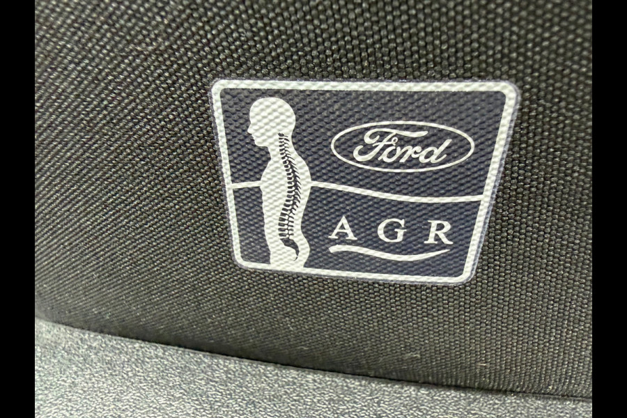 Ford FOCUS Wagon 1.0 EcoBoost AUTOMAAT Hybrid ST Line Style, stoelverwarming, elect bed. trekhaak, 1 e eigenaar, NL auto met nap