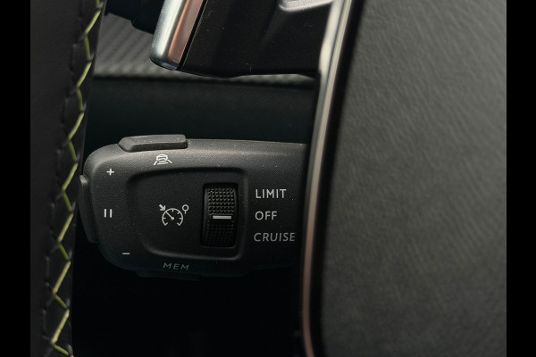 Peugeot 2008 1.2 PureTech 130 GT, facelift, achteruitrijcamera, adaptief cruise controle, vele opties
