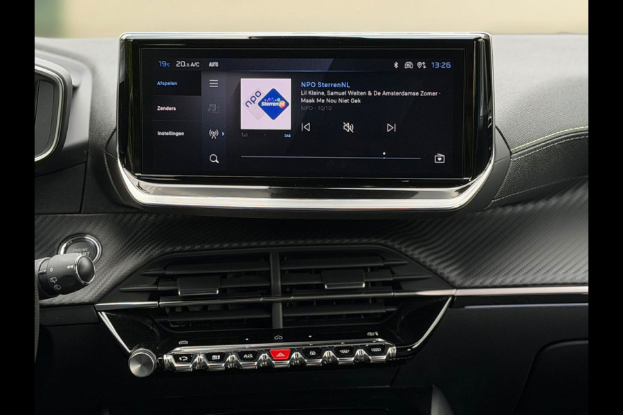 Peugeot 2008 1.2 PureTech 130 GT, facelift, achteruitrijcamera, adaptief cruise controle, vele opties