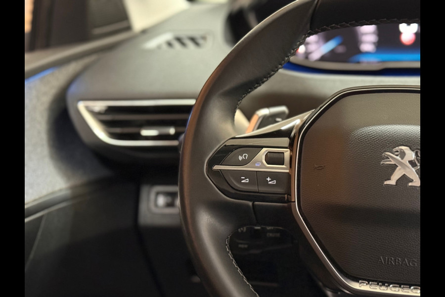 Peugeot 3008 1.2 PureTech Allure Pack | ACC | Keyless | Camera 180° | Trekhaak | Navi | Apple CarPlay & Android Auto | 18 Inch