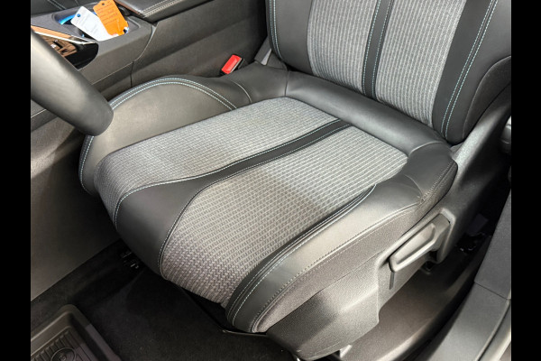 Peugeot 3008 1.2 PureTech Allure Pack | ACC | Keyless | Camera 180° | Trekhaak | Navi | Apple CarPlay & Android Auto | 18 Inch