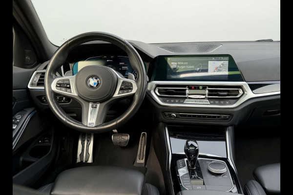 BMW 3-serie 330e High Executive M- Sport, panoramadak, lazer led, afn. Trekhaak 360 camera, headup display,,adaptief cruise,