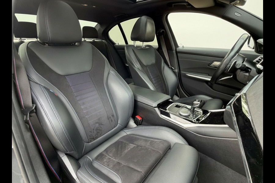 BMW 3-serie 330e High Executive M- Sport, panoramadak, lazer led, afn. Trekhaak 360 camera, headup display,,adaptief cruise,