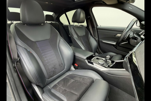 BMW 3-serie 330e High Executive M- Sport, panoramadak, lazer led, afn. Trekhaak 360 camera, headup display,,adaptief cruise,