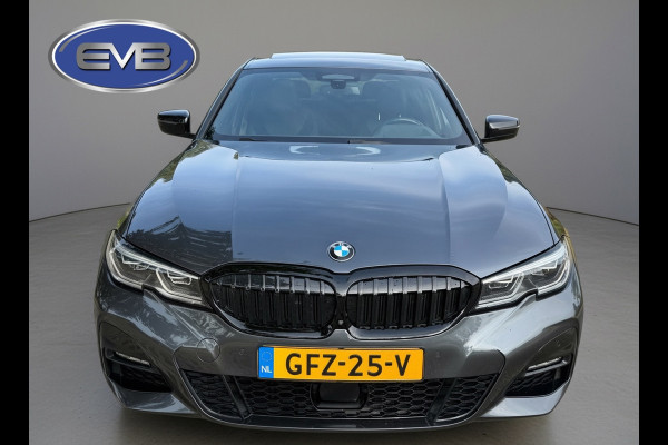 BMW 3-serie 330e High Executive M- Sport, panoramadak, lazer led, afn. Trekhaak 360 camera, headup display,,adaptief cruise,