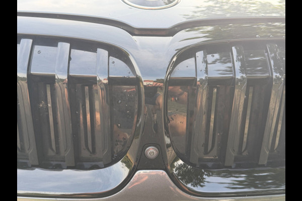 BMW 3-serie 330e High Executive M- Sport, panoramadak, lazer led, afn. Trekhaak 360 camera, headup display,,adaptief cruise,