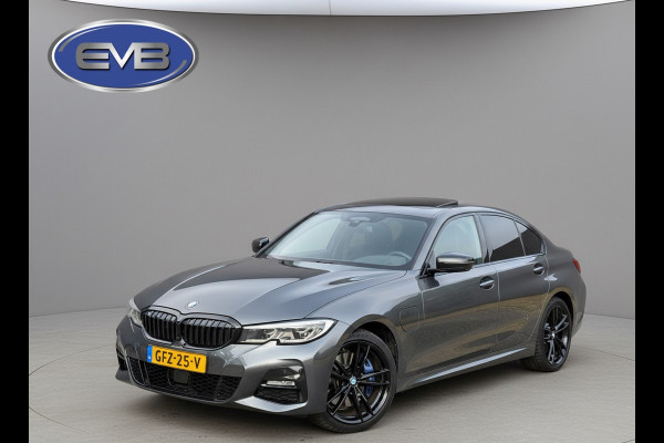 BMW 3-serie 330e High Executive M- Sport, panoramadak, lazer led, afn. Trekhaak 360 camera, headup display,,adaptief cruise,
