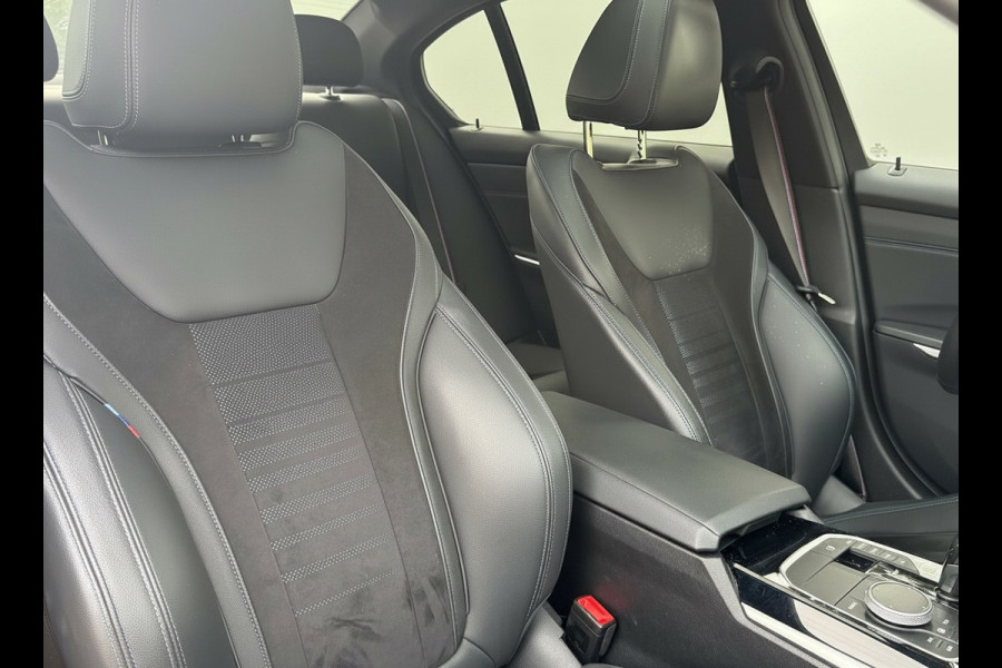 BMW 3-serie 330e High Executive M- Sport, panoramadak, lazer led, afn. Trekhaak 360 camera, headup display,,adaptief cruise,