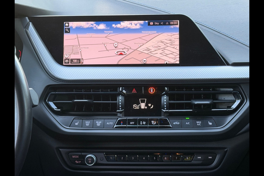 BMW 1-serie 118i AUTOMAAT M-sport