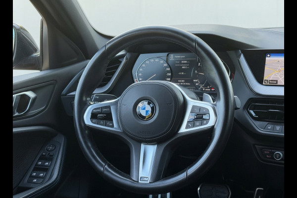 BMW 1-serie 118i AUTOMAAT M-sport