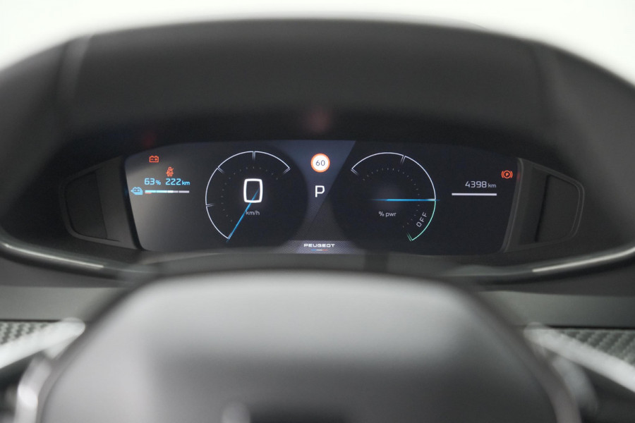 Peugeot e-2008 EV Allure 54 kWh | SOH 97,7% | 11 KW Lader | Apple Carplay | Parkeersensoren