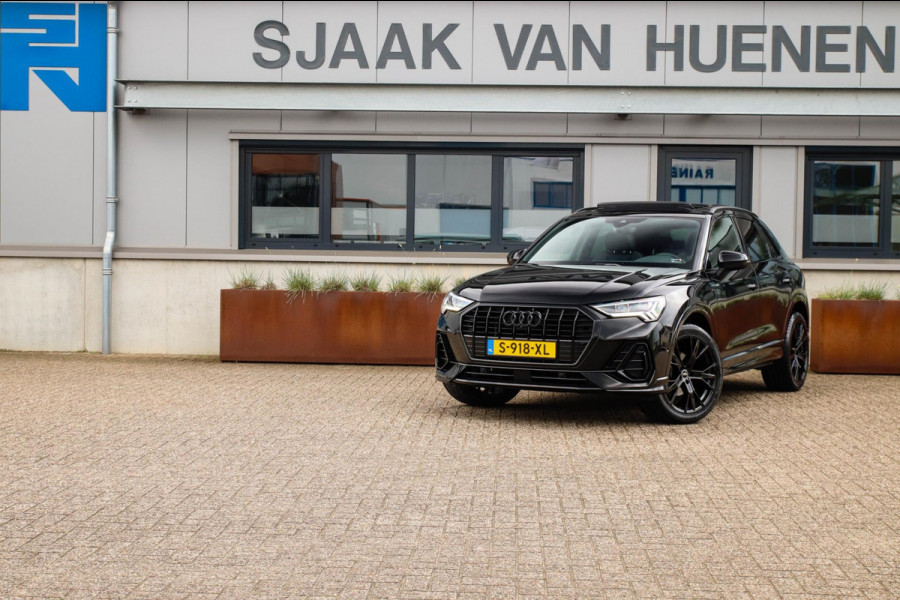Audi Q3 35 TFSI 1.5 TFSI S Line Pro Line S 150pk S-Tronic 1e|Panoramadak|Virtual Cockpit|LED Matrix|Lederen sportstoelen|Black|360