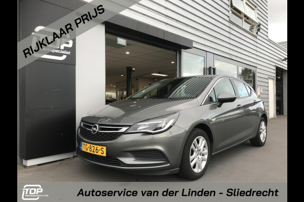 Opel Astra 1.0 Business+ Navi