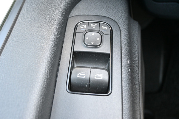 Mercedes-Benz Sprinter 316 CDI L2H2 3500 KG trekhaak, Werkplaats inrichting
