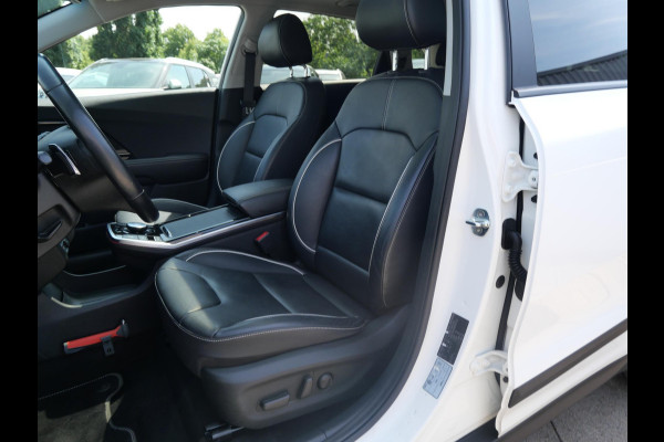 Kia e-Niro ExecutiveLine 64 kWh | 3Fase | Stoel Verkoeling | Schuif/Kantel dak | Elek. Stoelen |