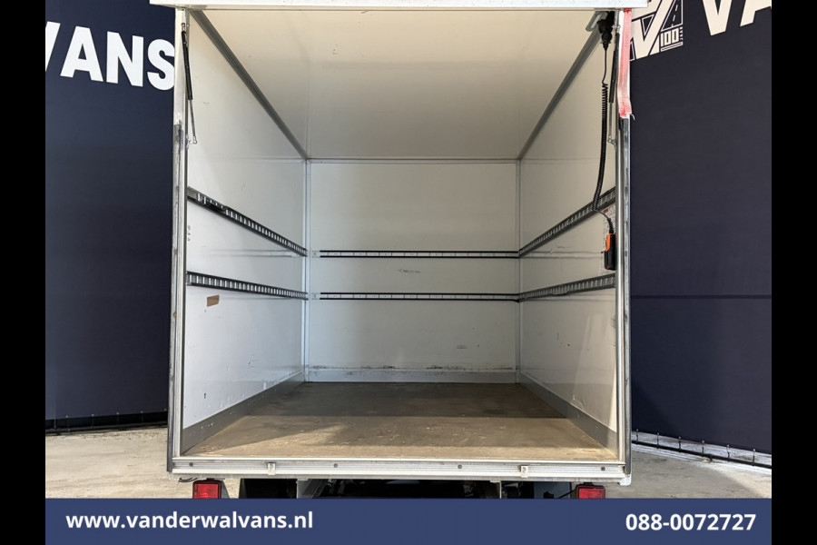 Ford Transit 2.0 TDCI 130pk Bakwagen Laadklep Euro6 Airco | Cruisecontrol | Verwarmde Voorruit | 1040 kg laadvermogen Bijrijdersbank