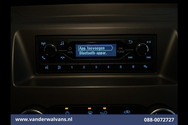 Ford Transit 2.0 TDCI 130pk Bakwagen Laadklep Euro6 Airco | Cruisecontrol | Verwarmde Voorruit | 1040 kg laadvermogen Bijrijdersbank