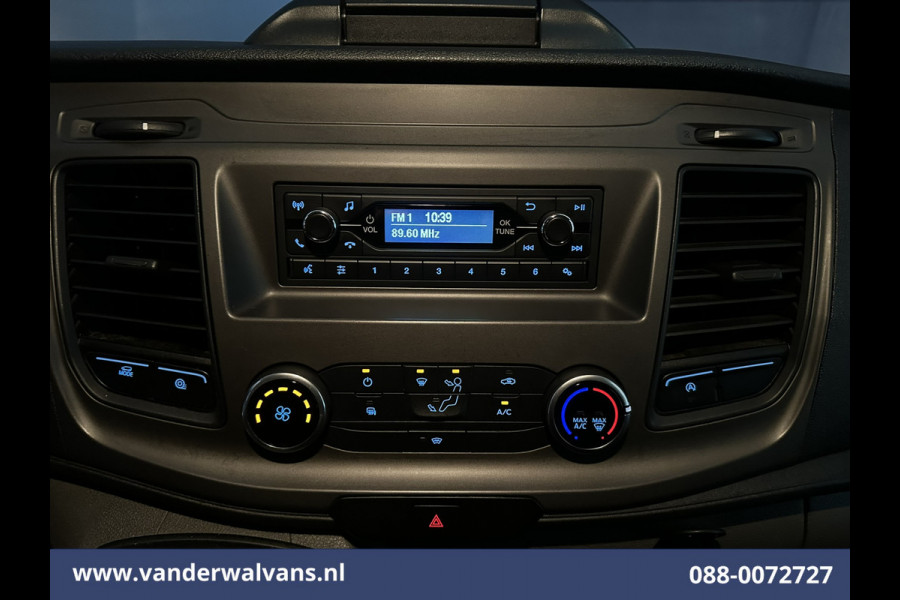 Ford Transit 2.0 TDCI 130pk Bakwagen Laadklep Euro6 Airco | Cruisecontrol | Verwarmde Voorruit | 1040 kg laadvermogen Bijrijdersbank