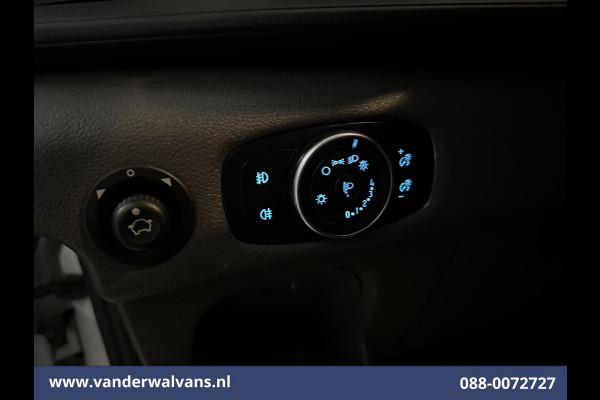Ford Transit 2.0 TDCI 130pk Bakwagen Laadklep Euro6 Airco | Cruisecontrol | Verwarmde Voorruit | 1040 kg laadvermogen Bijrijdersbank