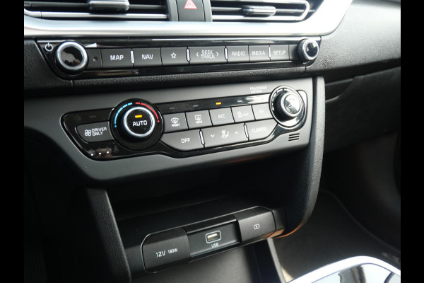 Kia e-Niro Edition 64 kWh | 3Fase | Stoel/Stuur Verwarming | Navi | Adaptief | Carplay |