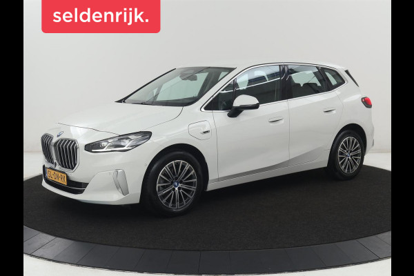 BMW 2 Serie 225 e xDrive Luxury Line | SOH 91,6% | Leder | Carplay | Navigatie | Sfeerverlichting | Cruise control | Climate control | Camera | Park assist |