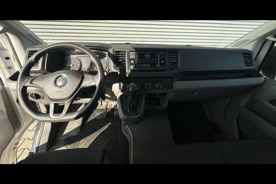 Volkswagen Crafter 35 2.0 TDI L2H2 Bus met laadklep Dhollandia