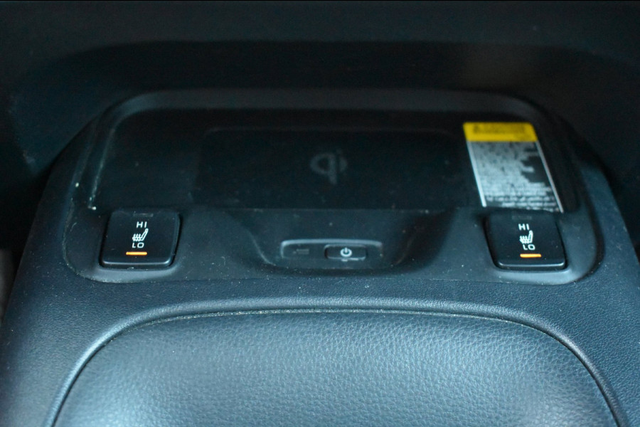 Toyota Corolla Touring Sports 1.8 Hybrid | CAMERA | STOELVERWARMING | APPLE CARPLAY | ANDROID AUTO | NAP