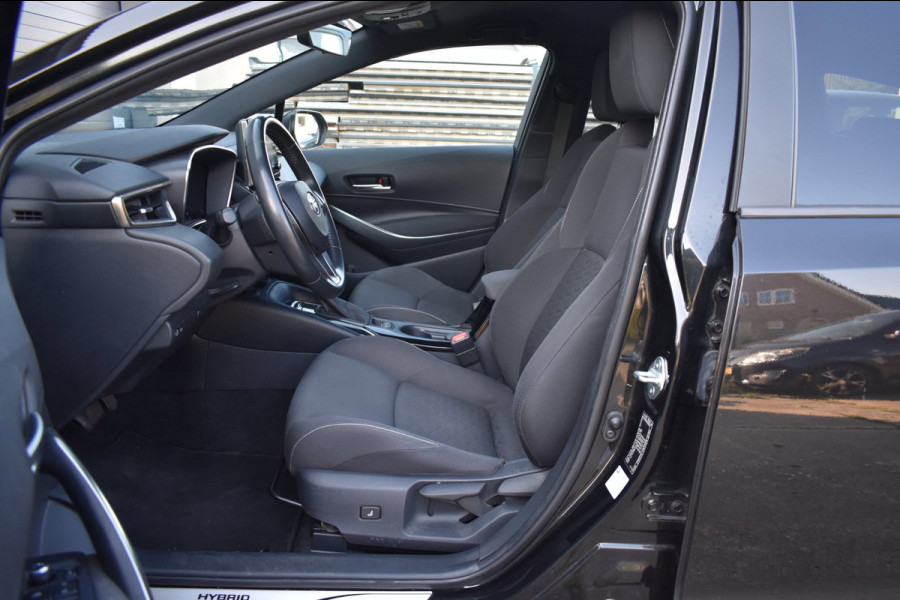Toyota Corolla Touring Sports 1.8 Hybrid | CAMERA | STOELVERWARMING | APPLE CARPLAY | ANDROID AUTO | NAP