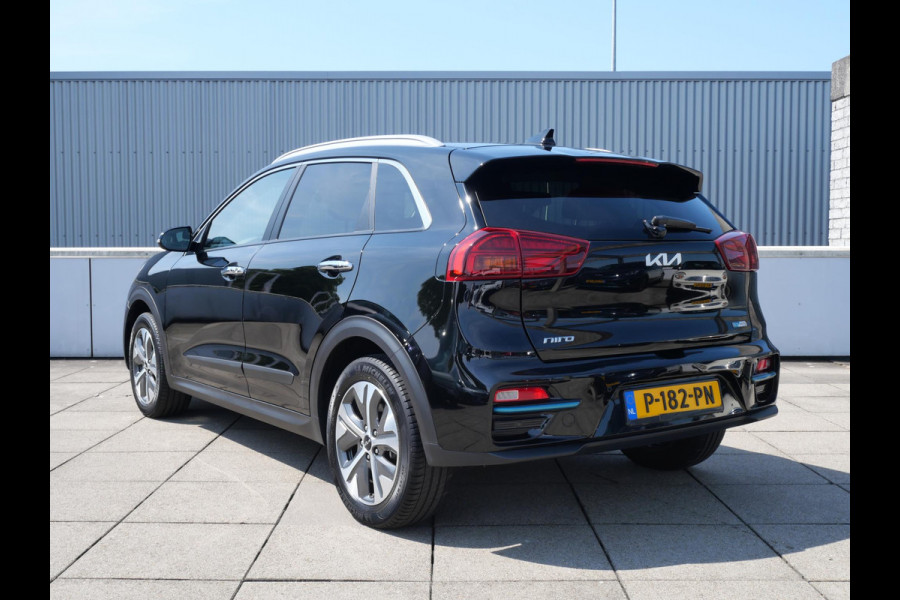 Kia e-Niro DynamicPlusLine 64 kWh | 3Fase | Cruise | Schuif-kanteldak | Navi | keyless | Carplay |