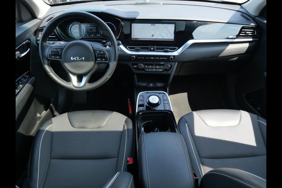 Kia e-Niro DynamicPlusLine 64 kWh | 3Fase | Cruise | Schuif-kanteldak | Navi | keyless | Carplay |
