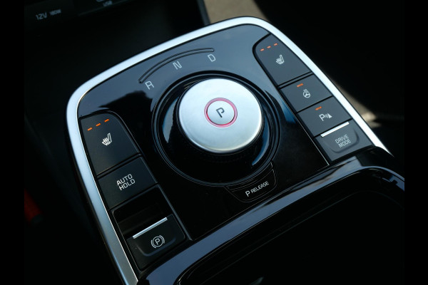 Kia e-Niro DynamicPlusLine 64 kWh | 3Fase | Cruise | Schuif-kanteldak | Navi | keyless | Carplay |