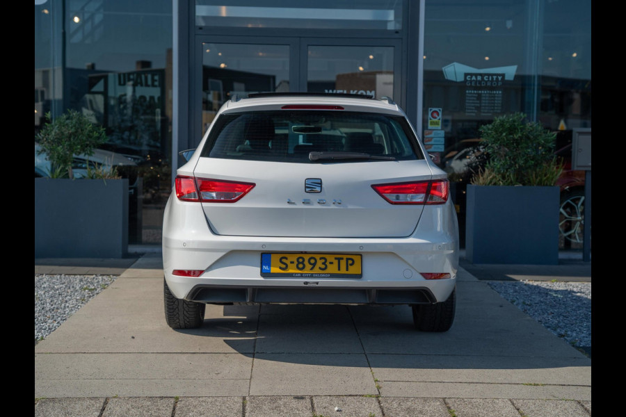 Seat Leon ST 1.0 TSI Style | Panorama | Keyless | Stoelverwarming | Camera | Carplay