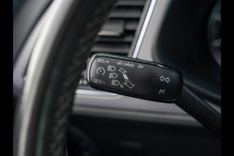 Seat Leon ST 1.0 TSI Style | Panorama | Keyless | Stoelverwarming | Camera | Carplay