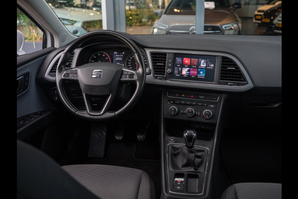 Seat Leon ST 1.0 TSI Style | Panorama | Keyless | Stoelverwarming | Camera | Carplay