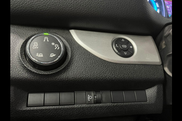 Toyota PROACE Electric Verso L2 Extra Range Luxury 75 kWh 8p Personen bus Panorama dak Lederen bekleding Voorstoelen Climate Control Apple Carplay Android Auto Parkeer sensoren Cruise Control Bumpers in kleur