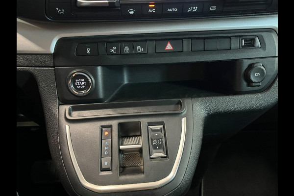Toyota PROACE Electric Verso L2 Extra Range Luxury 75 kWh 8p Personen bus Panorama dak Lederen bekleding Voorstoelen Climate Control Apple Carplay Android Auto Parkeer sensoren Cruise Control Bumpers in kleur