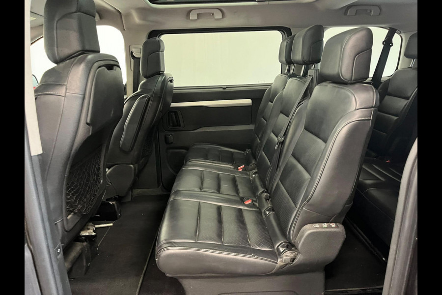 Toyota PROACE Electric Verso L2 Extra Range Luxury 75 kWh 8p Personen bus Panorama dak Lederen bekleding Voorstoelen Climate Control Apple Carplay Android Auto Parkeer sensoren Cruise Control Bumpers in kleur